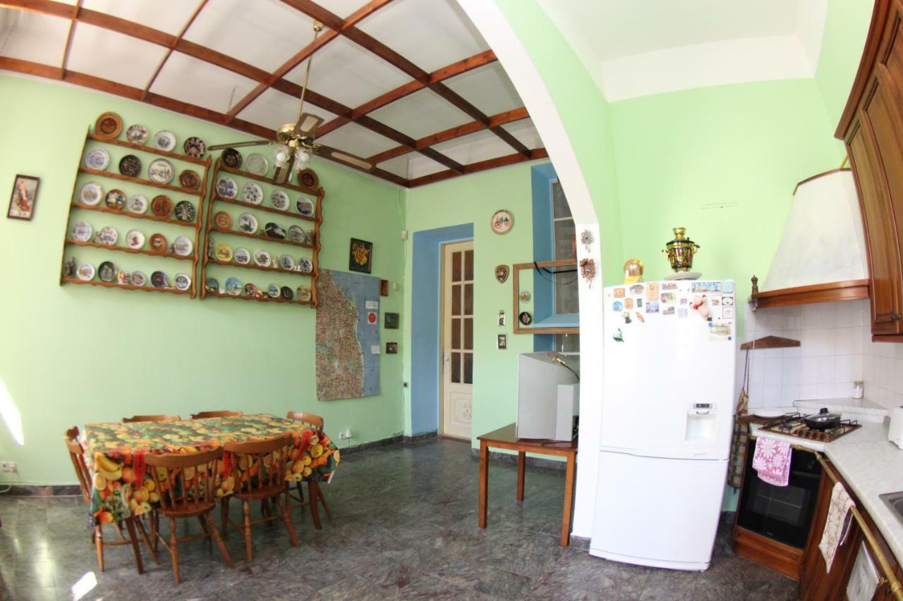 Orpheus Hostel And Apartments Odessa Extérieur photo
