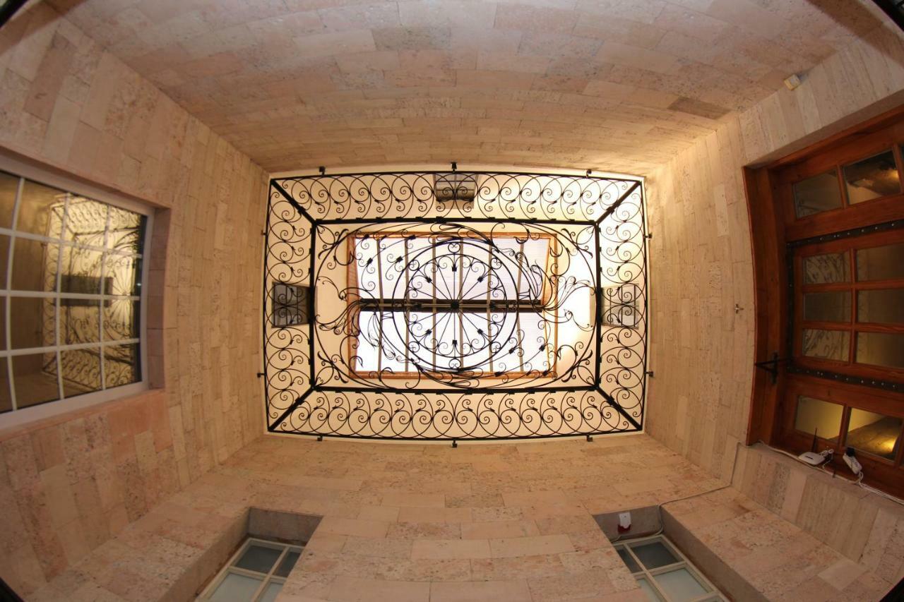 Orpheus Hostel And Apartments Odessa Extérieur photo